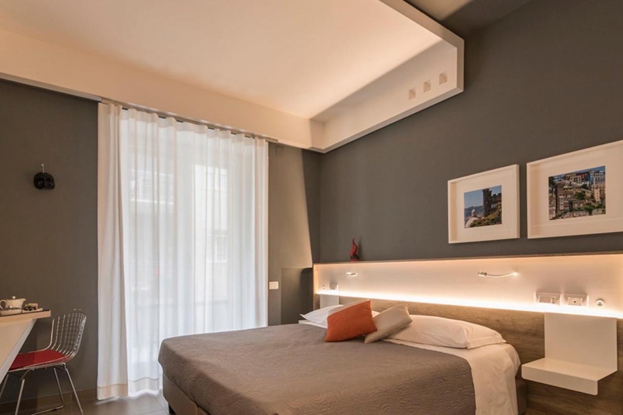 Bed In Centro Panzió Nápoly Kültér fotó