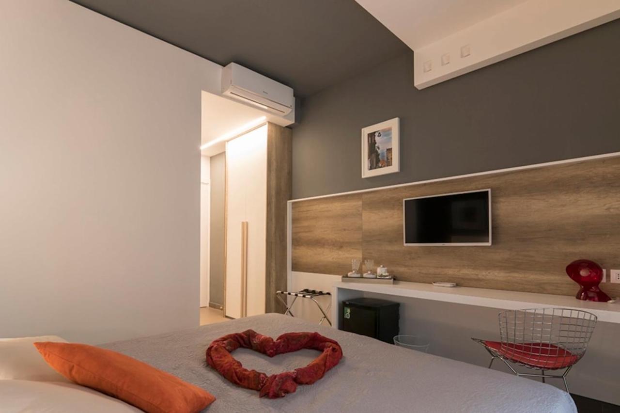 Bed In Centro Panzió Nápoly Kültér fotó